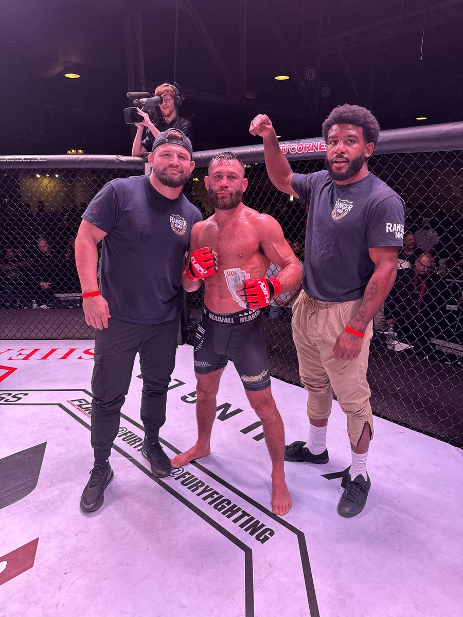 Started an MMA TEAM in Dallas! We have a really good coaching staff with @babyfacebenoit and <a href="/steventhewarman/">Steven Wright</a> ! We have multiple UFC athletes with more on the way. If you are in Dallas and want to up your game come check us out 💯 <a href="/NickyPich96/">Nick Piccininni 🗽</a> got our first win last night!