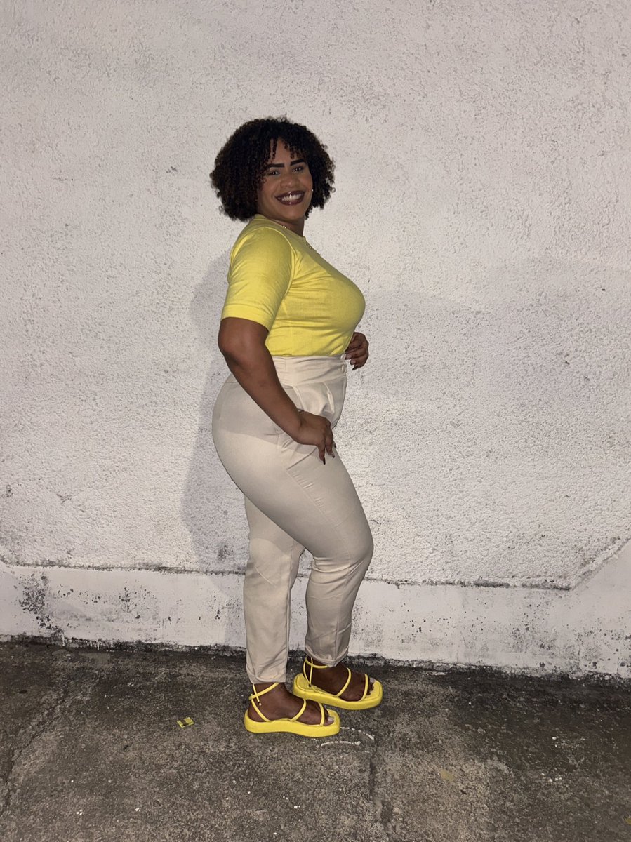 davidDeusfaz's tweet photo. Ousando ser quem eu sou✨💛 https://t.co/stuX1DHEiy