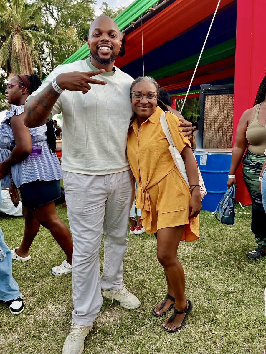 mi and mi gad <a href="/wheresthefoodjo/">WTFJo?</a> dung a grace food festival. 

btw she drink off alla the soup dung deh.