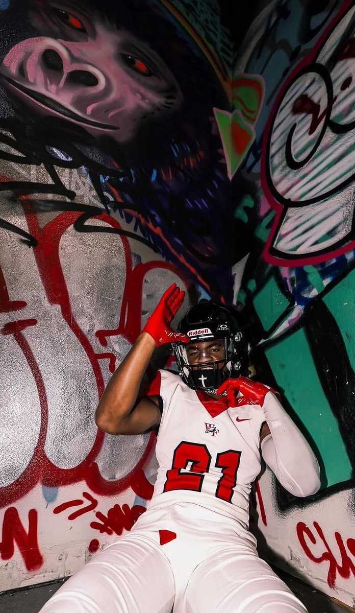 Oh yuh, it’s about that time⌚️#SnrSzn #NxtUp  
<a href="/lmzworld_/">LIMITZ™️</a>