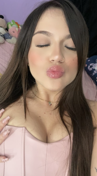 <a href="/Camilla_ara1/">Camilla Araujo</a> <a href="/Nawarapa25/">Nelson Thomas</a> more kisses ?