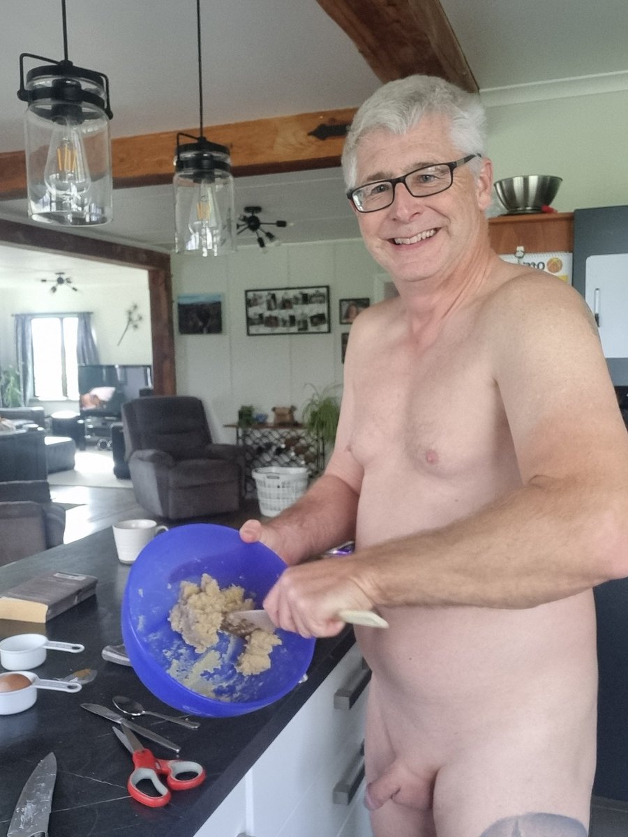 Naked cooking time. Share your best nude in the kitchen moments. 
<a href="/nudebumz/">nakedoz</a> <a href="/4ViennaSky/">Vienna Sky</a>