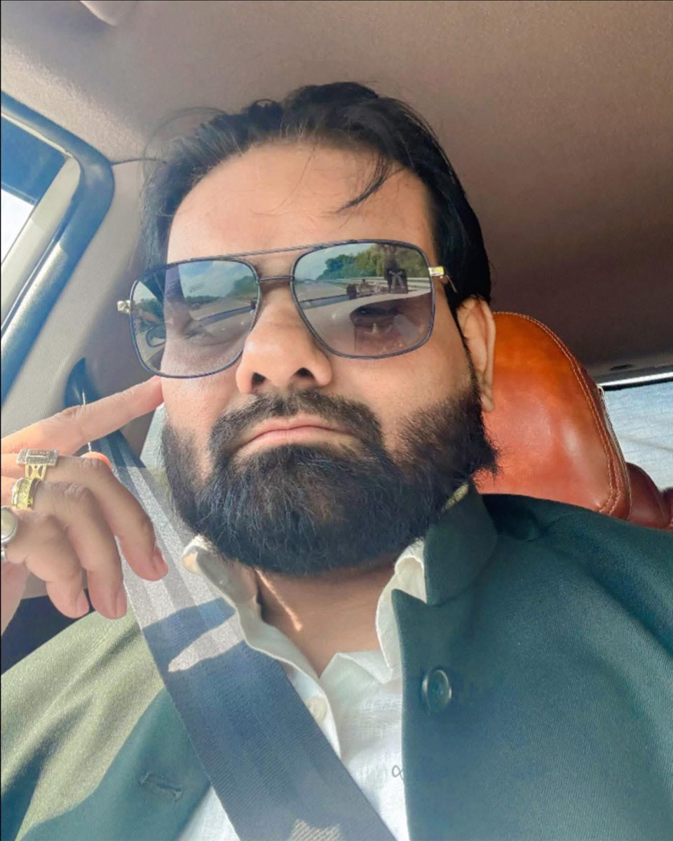 ashutosh_ashu28's tweet image. On the way to High Court, Prayagraj for a week-long work commitment. Enjoying the highway drive and the journey by road — will be back in Noida on 31st August.

#HighCourtPrayagraj #RoadTripVibes #HighwayDrive #LegalJourney #Ashutosh_ashu28
@highlight