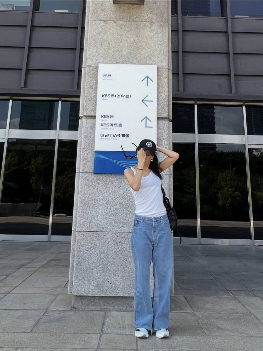 my hottest beautifullest loveliest girlfriendest queen 💞