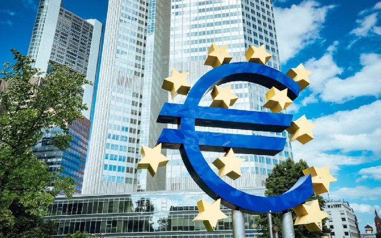 NBTC_finance's tweet photo. U.S. Stablecoin Law Jolts EU Into Rethinking Digital Euro Strategy: FT
https://t.co/Z1TLvZUv7O
"#StablecoinLaw #DigitalEuro #FinancialTimes #CryptoRegulation #EUStrategy #Crypto #Legal #NBTC" https://t.co/5jimZ90kUO