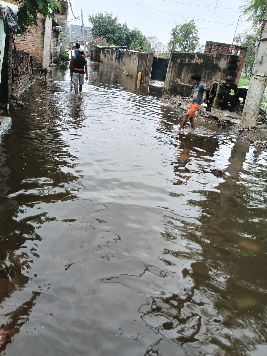 #SmartCity 
<a href="/dm_patna/">District Administration Patna</a> 
<a href="/NitishKumar/">Nitish Kumar</a> 
<a href="/samrat4bjp/">Samrat Choudhary</a> 
<a href="/MisaBharti/">Dr. Misa Bharti - विजयी पाटलिपुत्र! ✌️</a> 
<a href="/yadavtejashwi/">Tejashwi Yadav</a> 
<a href="/pappuyadavjapl/">Pappu Yadav</a> 
<a href="/News18Bihar/">News18 Bihar</a> 
<a href="/BiharTakChannel/">Bihar Tak</a>