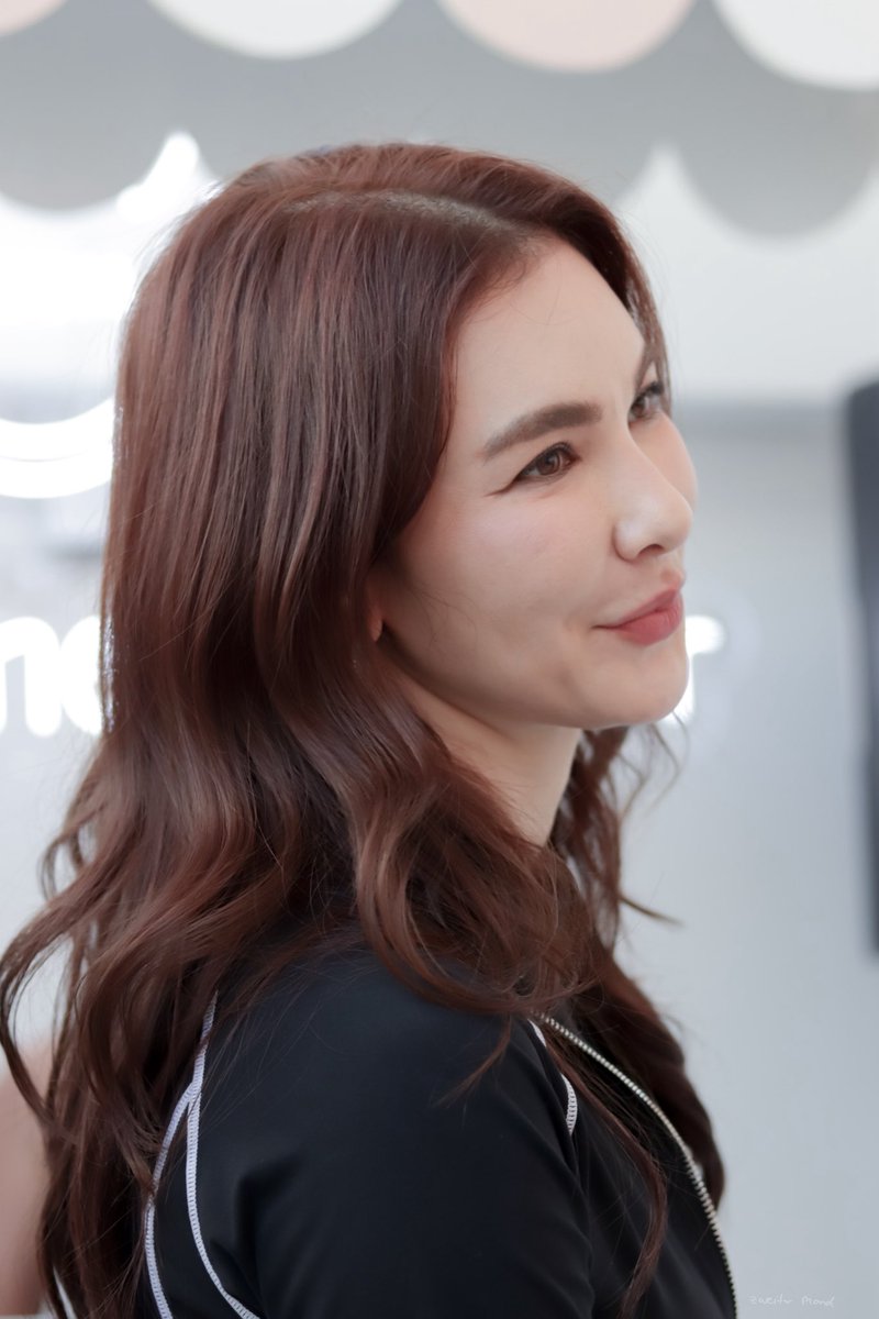 ขอบคุณนะคะที่กลับมา ทั้งพี่กบทั้งพี่โบว์เลย

#กบพิมลรัตน์ #โบว์เบญจวรรณ 
#kobpimolrat #bowbenjawan