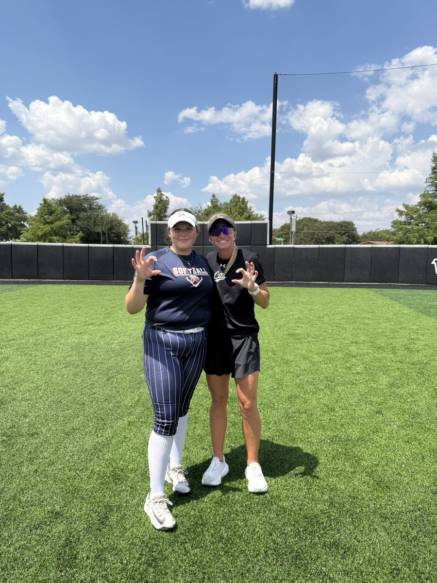 Amazing time today with <a href="/ACU_Softball/">ACU Softball</a> ! The energy was amazing. Thank you <a href="/coachkoons/">Jo Koons</a> for the invite! Can’t wait to go back!
 <a href="/TXSI18/">Texas Sudden Impact 18u</a> <a href="/awhiddd/">Anna Whiddon Burton</a> <a href="/klaus0010/">Todd Leach</a> <a href="/AHS_Softball_/">Atascocita Softball</a> <a href="/TxEliteAthletes/">Elite Training Academy</a>