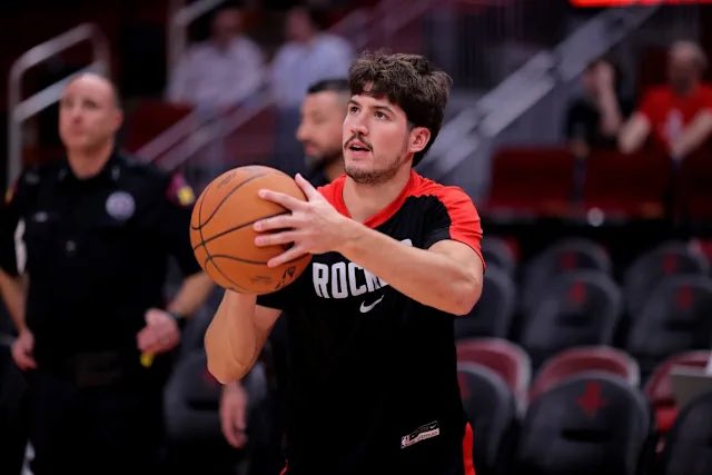 SleeperRockets tweet media