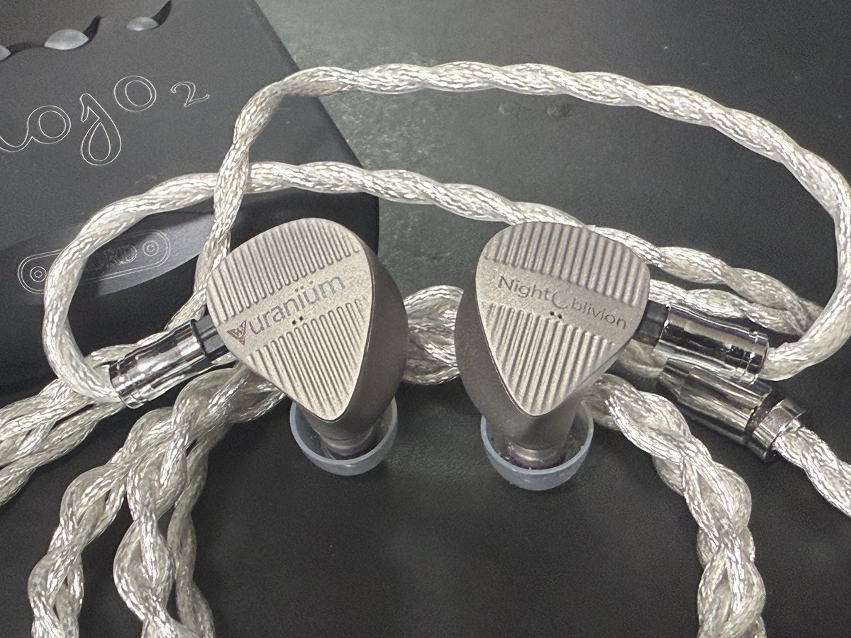 Mojo2ユーザさんによる Night Oblivion uraniümの箱だしインプレです