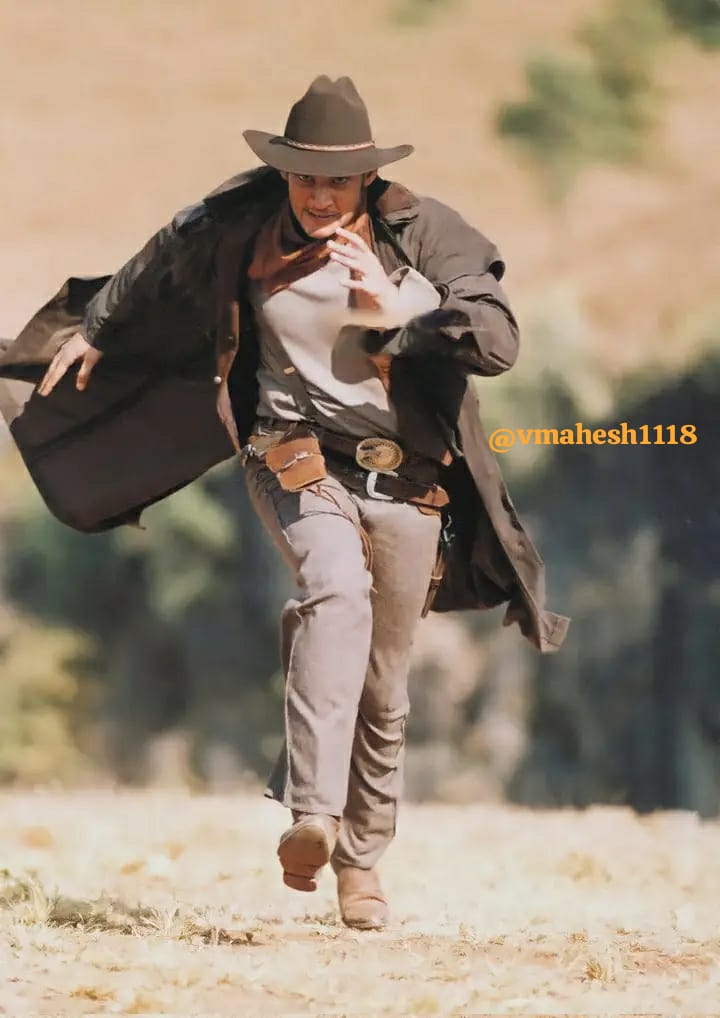 VARIKUPPALA MAHESH (@vmahesh1118) on Twitter photo 69 Days 2 Go For First Reveal In NoveMBer.!
No one Can Match his Intensity 😎🗣🪄🕺💫❣️
Super ⭐ <a href="/urstrulyMahesh/">Mahesh Babu</a>🕺🏽<a href="/bipsluvurself/">Bipasha Basu</a>💃🏻<a href="/Lisaraniray/">Lisa Ray</a> ✨
<a href="/TanikellaBharni/">Tanikella Bharani</a> <a href="/boselyricist/">chandrabose</a> <a href="/Shankar_Live/">Shankar Mahadevan</a> #JayanthCParanjee #JayanthFulcrumCinergies #ManiSharma #Satyanand #JayananVincent 69 Days 2 Go For First Reveal In NoveMBer.!
No one Can Match his Intensity 😎🗣🪄🕺💫❣️
Super ⭐ <a href="/urstrulyMahesh/">Mahesh Babu</a>🕺🏽<a href="/bipsluvurself/">Bipasha Basu</a>💃🏻<a href="/Lisaraniray/">Lisa Ray</a> ✨
<a href="/TanikellaBharni/">Tanikella Bharani</a> <a href="/boselyricist/">chandrabose</a> <a href="/Shankar_Live/">Shankar Mahadevan</a> #JayanthCParanjee #JayanthFulcrumCinergies #ManiSharma #Satyanand #JayananVincent