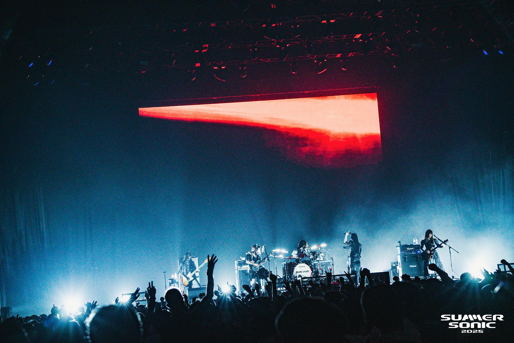 GzFeMjJagAATrZT?format=jpg&name=large