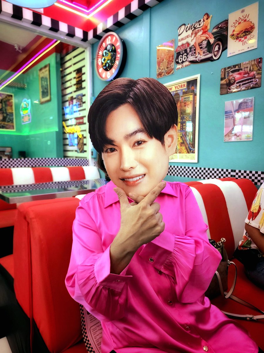 Sungo (@hiruntrakul) on Twitter photo Good morning วันอาทิตย์ วันแห่งความสุขอีกวัน ขอให้ <a href="/peckpalit/">Peck Palit</a>
นุขและนุชาทุกคนพบแต่สิ่งดีๆ นะคะ
#เป๊กผลิตโชค
#PeckPaLitChoke
#มอร์นิ่ง702 Good morning วันอาทิตย์ วันแห่งความสุขอีกวัน ขอให้ <a href="/peckpalit/">Peck Palit</a>
นุขและนุชาทุกคนพบแต่สิ่งดีๆ นะคะ
#เป๊กผลิตโชค
#PeckPaLitChoke
#มอร์นิ่ง702