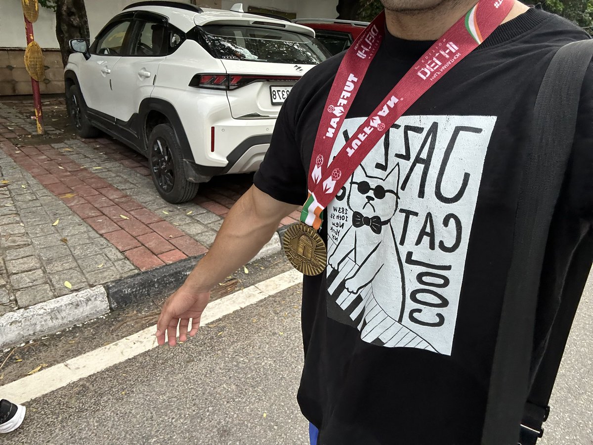 rlyvnsh's tweet image. 10k done, half marathon next 🏃