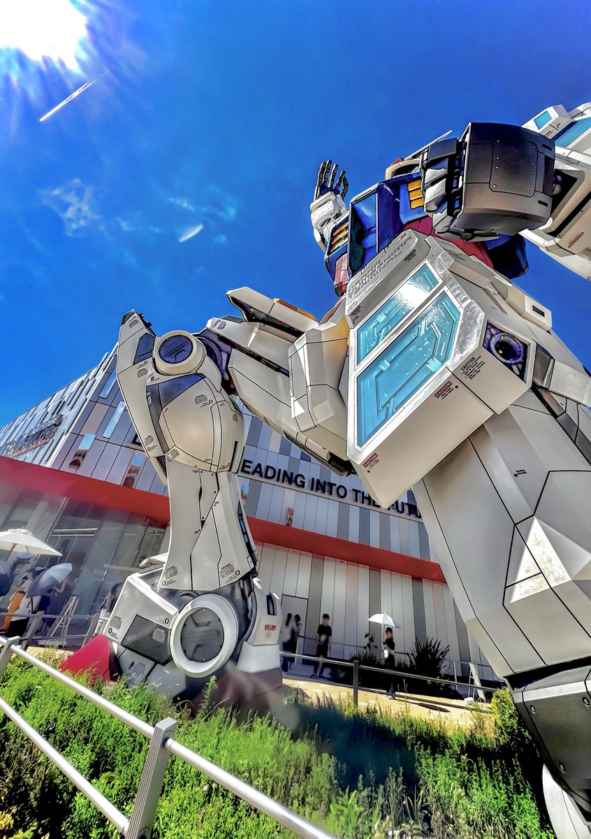初めて生で見る万博ガンダム、想像以上に圧巻。

 #ガンダムパビリオン