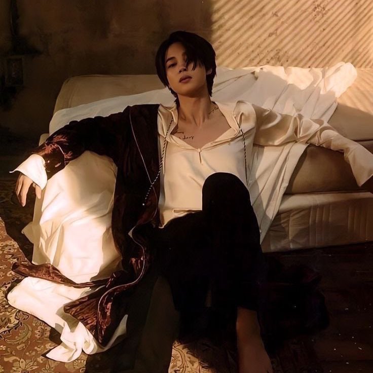 📊| #JIMIN becomes the FIRST and ONLY Kpop soloist to have multiple songs spending 400 days on Spotify Global Daily Charts!

CONGRATULATIONS JIMIN