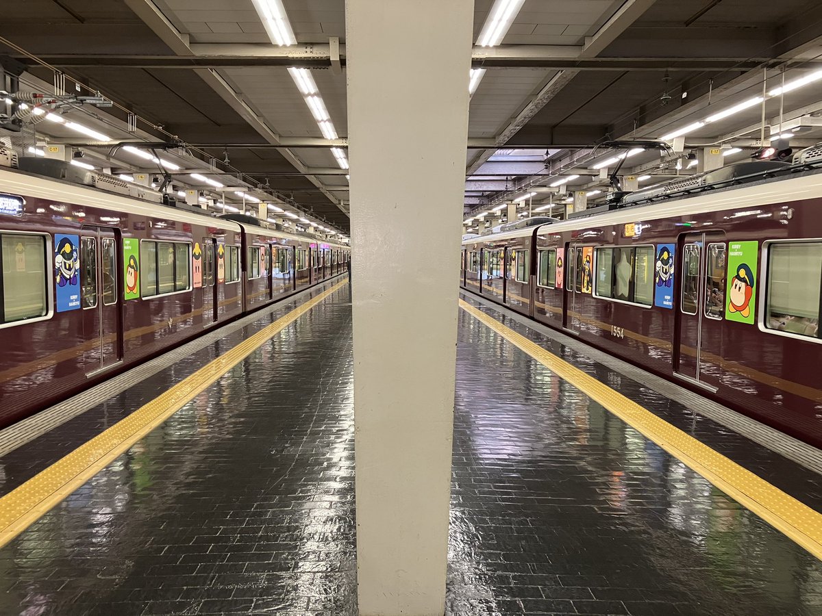 阪急カービィ、改めて凄いイベントです！
今度は景色も合わせて撮ってみたいですね〜！✨
#阪急電車
#星のカービィ