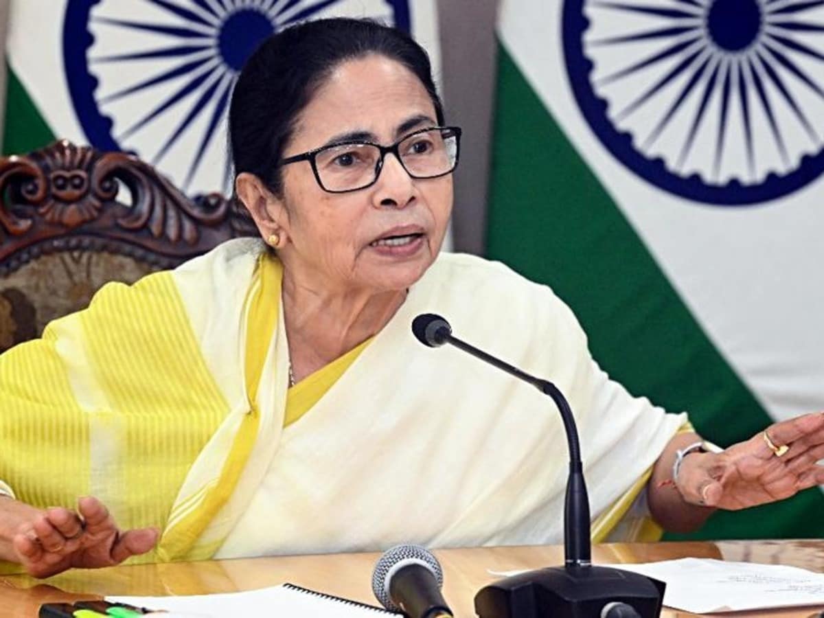 🚨Mamata Banerjee ranked the poorest CM in the country, with assets worth Rs 15.38 lakh. (ADR &amp; NEW Report )
