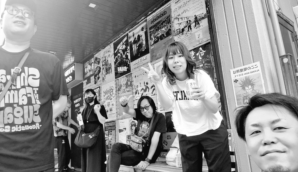 D_noranecomike's tweet image. 昨日は俺コン2025！
遊びに来てくれたお客様方、スタッフさん、対バンの皆様に、主催様！
ありがとうございました！

昨年に続き今年もみけさんを迎えて久しぶりのライブが出来楽しかったです！先輩方の有難いお話しも聴けたりなど個人的にも楽しい1日でした😊✌️

また遊びましょ🤟

 #70degrees