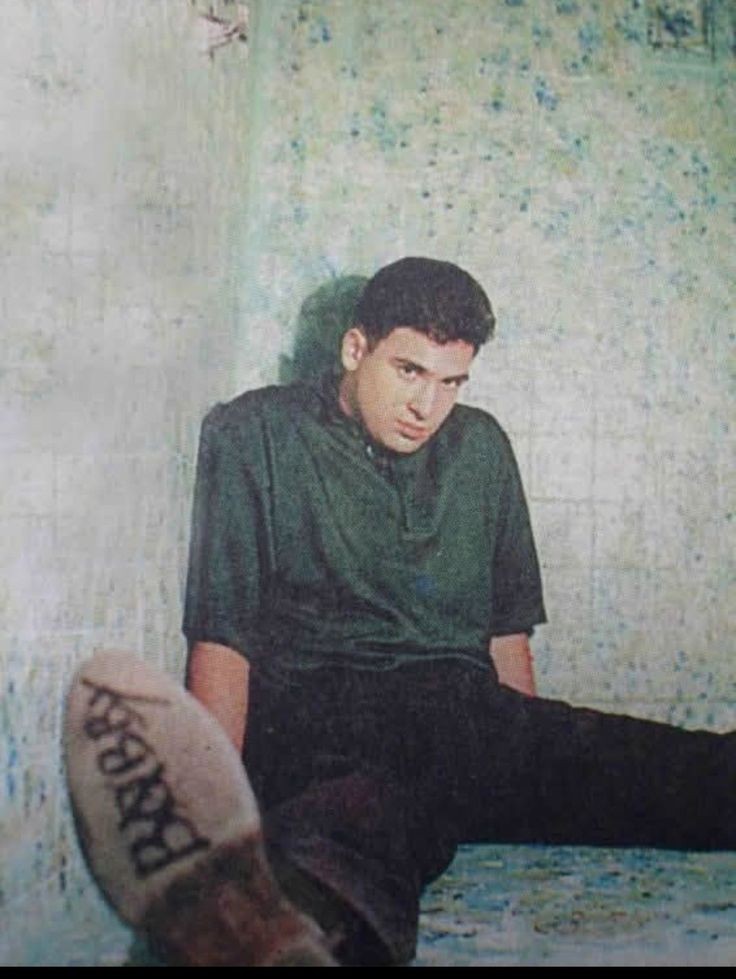 shrodingerscat's tweet photo. Real bobby pulido hours https://t.co/2SLs7rHQ6k