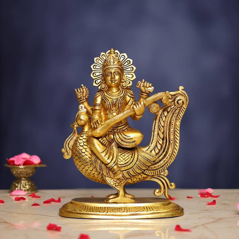 Subhendu8457's tweet photo. Goddess of Wisdom &amp; Arts 🎶✨
10" Brass Saraswati Idol – Exquisitely crafted with Maa Saraswati seated on her divine swan 🕊️, holding the veena, radiating knowledge, music, and enlightenment. A perfect blessing for learning and creativity.

#Saraswati #BrassIdols #Devsabha https://t.co/oC6B4ZjdZW