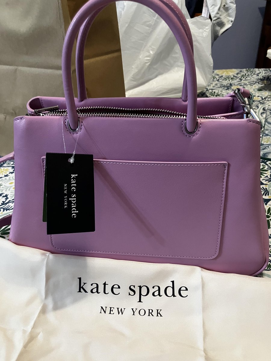 Handbags_world_'s tweet photo. today’s find [by peatmoss71]
  
 #handbagsonline #fashion https://t.co/LgdlcSoCZy
