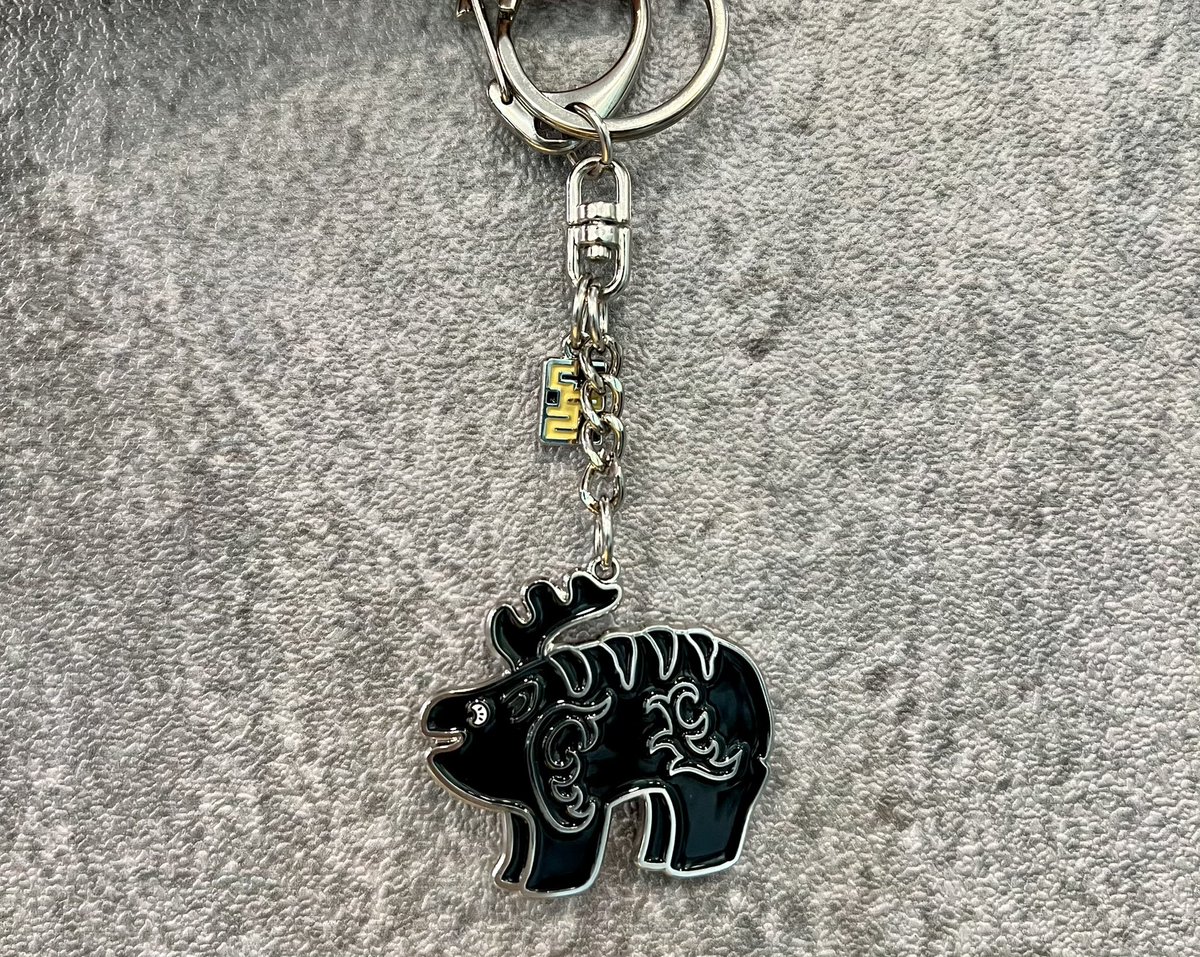 국립공주박물관과 부여박물관에 저희가 만든 진묘수 키링도 있습니다! 

naver.me/5V8meEGD