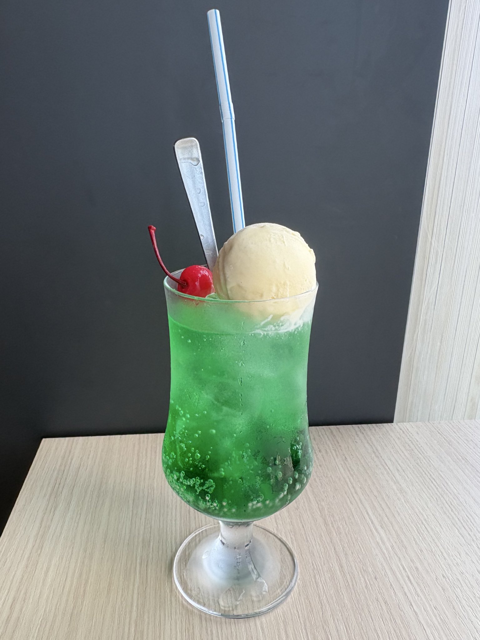 月の見える朝のクリームソーダ 蒼月鬼 on X: 