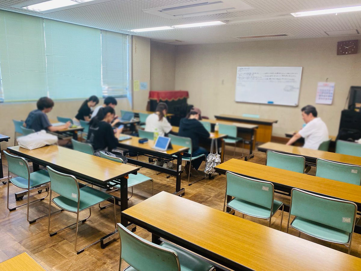 お久しぶりです！
年に一度、この時期だけ動くアカウント、ブラスフェスタ川越でございます。

今年は11月24日の祝日！
会場は【やまぶき会館】
開場13時20分ぐらい！

今年は新たな試みをしてみようと実行委員会で会議を重ねております！

ちゃんとSNS活動しろと釘刺されたのでよろしくお願いします！