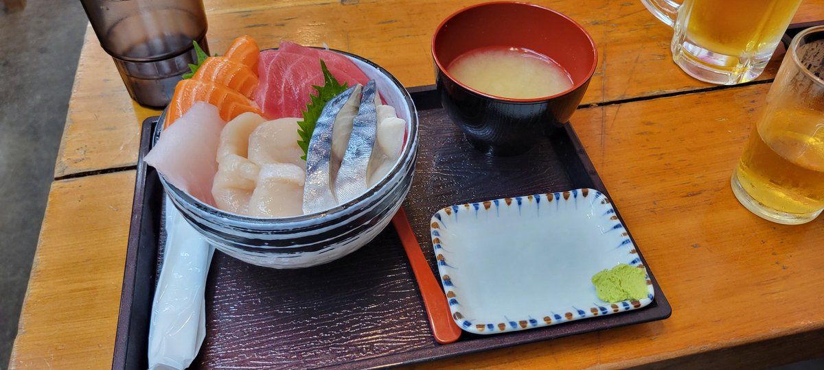 itomaru0001's tweet photo. 小樽の海鮮丼食べたけどうますぎるw https://t.co/LSv0q7cTPa