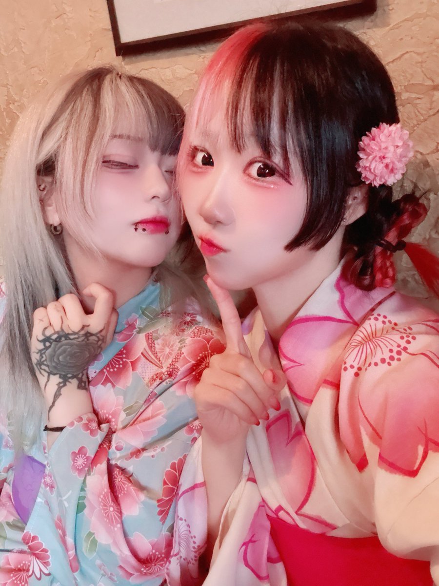 🌸