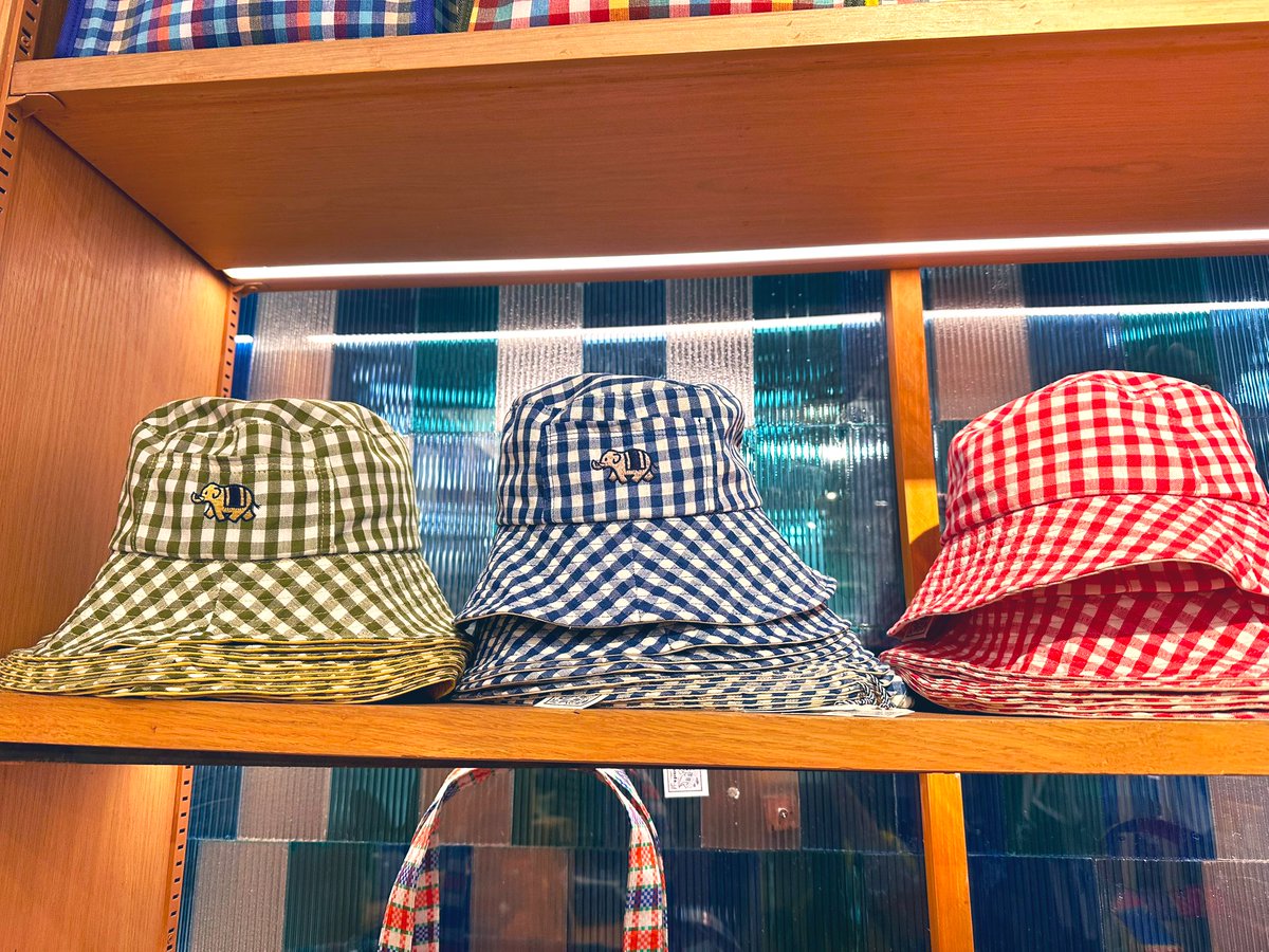 mui_______mui's tweet image. Good Goods...
Thai soical enterprise shop 
 💚👜🧢🫗🧡
#GoodGoods #Bangkok #ThaiBrand #CentralChitlom