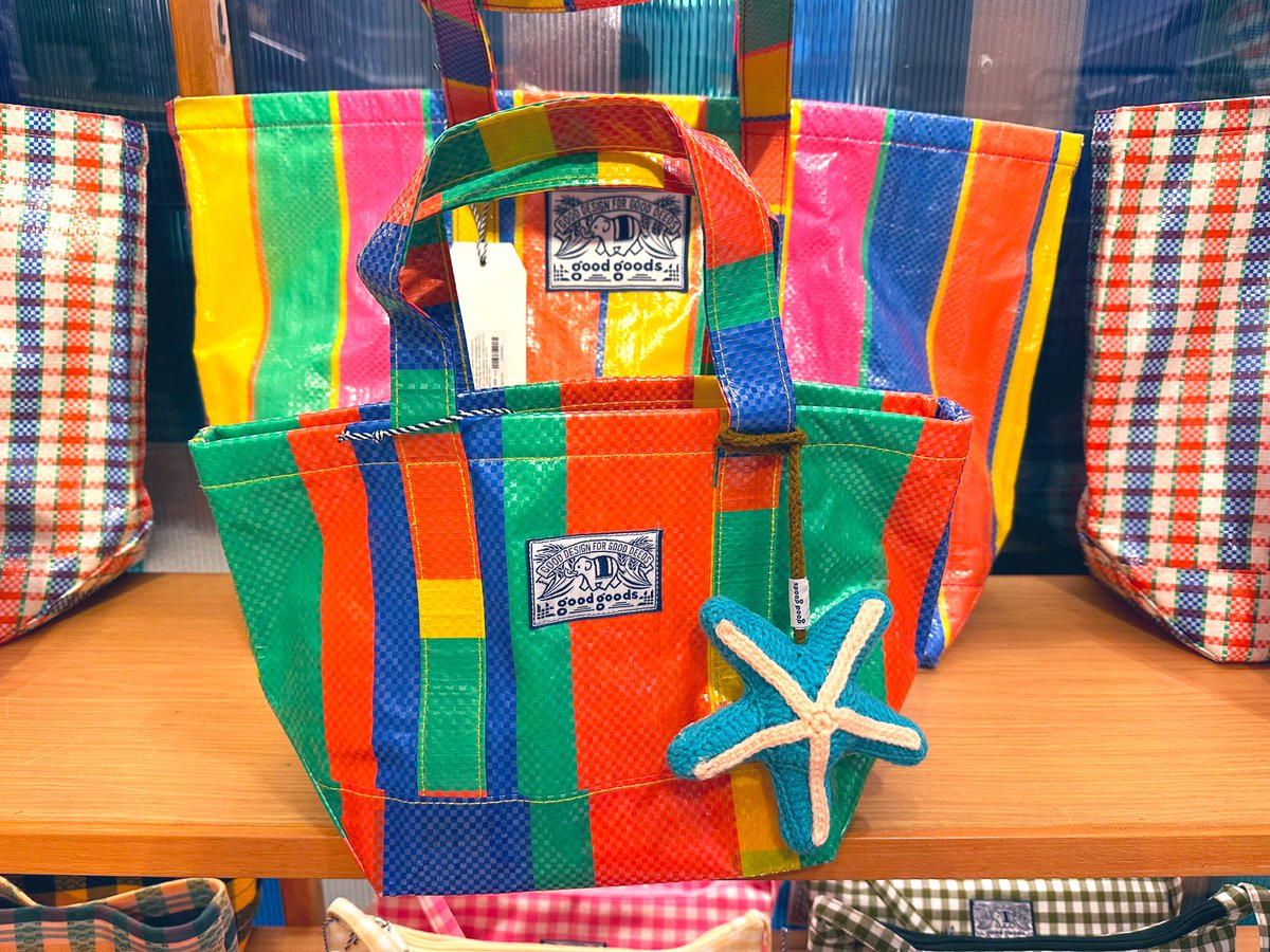 mui_______mui's tweet image. Good Goods...
Thai soical enterprise shop 
 💚👜🧢🫗🧡
#GoodGoods #Bangkok #ThaiBrand #CentralChitlom