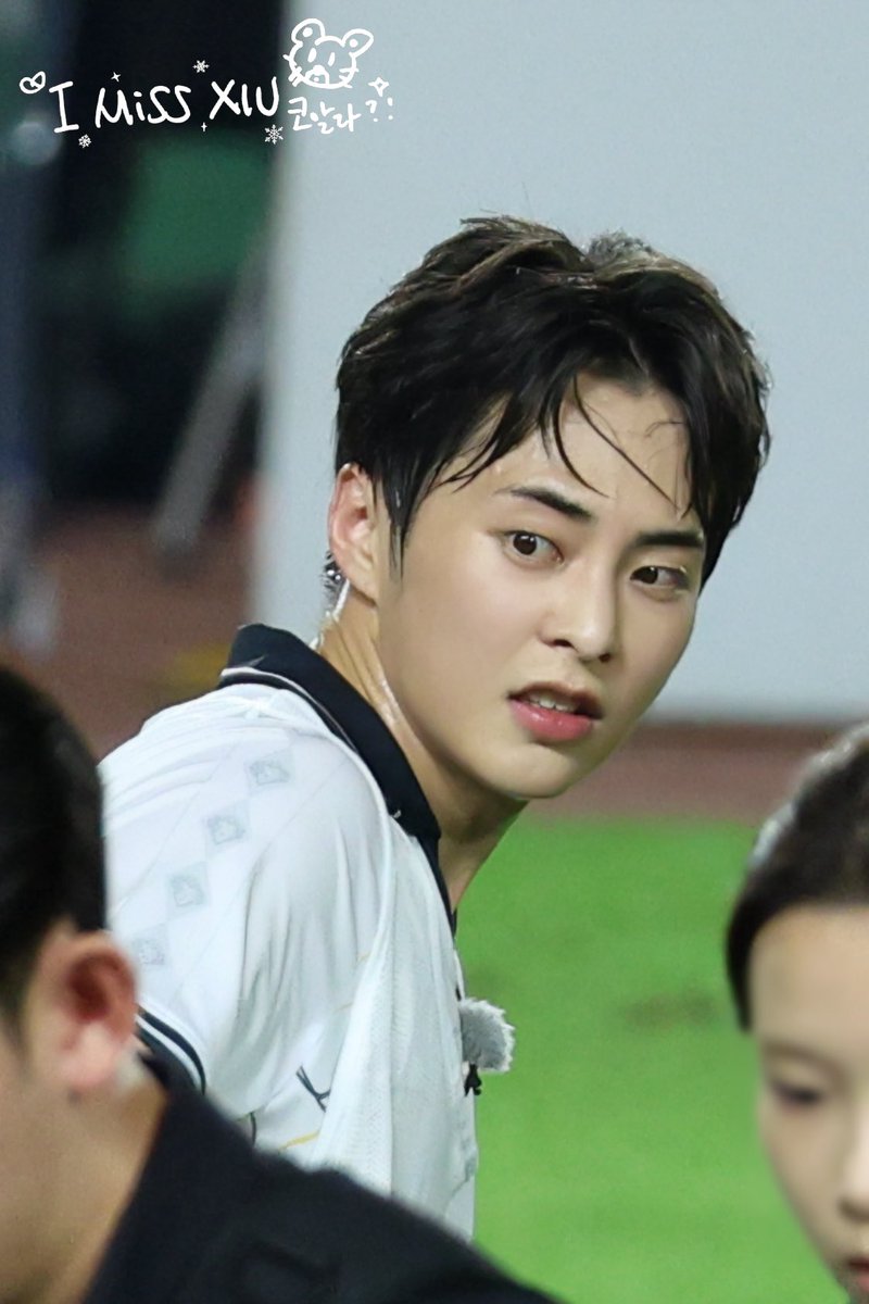 팀메이트의 복수를 결심한 다람쥐!

#シウミン #시우민 #김민석 #XIUMIN #KIMMINSEOK #金珉锡 #秀珉