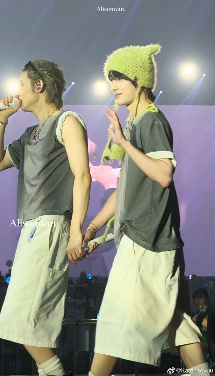 this is the most couple picture to ever exist no one has ever coupled in a way beomjun has