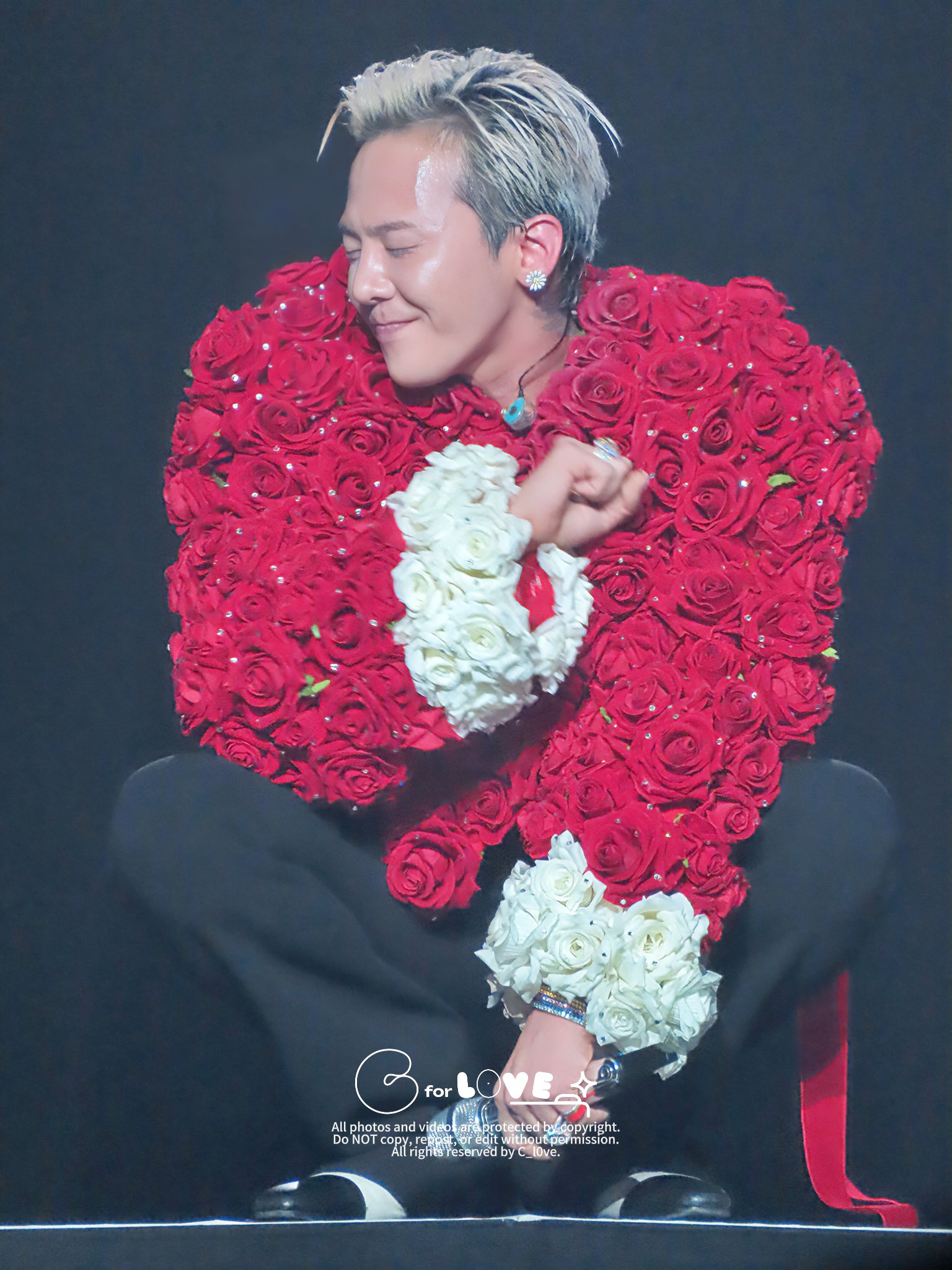 未開封 G-DRAGON GO M/V PREMIER LINE ONLY C_lOve on X: 