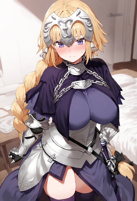 水着だと姉なるものがちらつくせいで普通の霊基の方がえっちなんだよな 