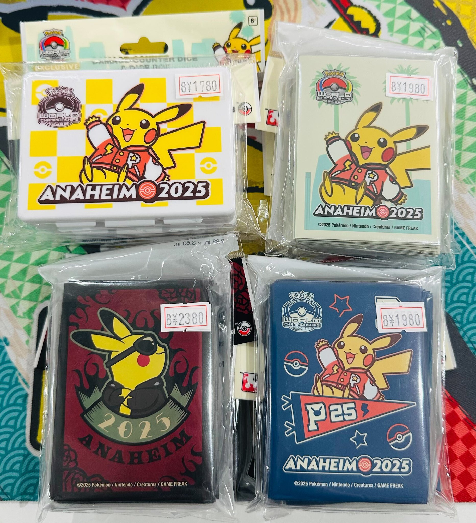 WCS 2025 ポケモン アナハイム リバーシブル ハット