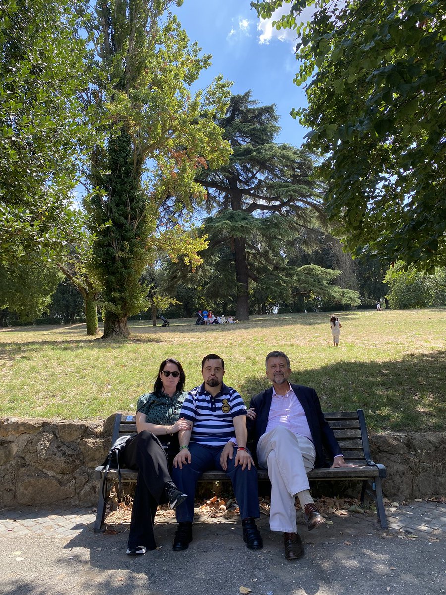 Il nostro Arrivederci alla meravigliosa #ITALIA ed alla sua maestosa Capitale <a href="/Roma/">Roma</a>,meritatamente chiamata la #CITTAETERNA. Ecco il commiato ufficiale presso la #FARNESINA <a href="/ItalyMFA/">Farnesina 🇮🇹</a> a cui lascio profonda riconoscenza e gratitudine,ma pure l’ultima passeggiata familiare. Ciaò!!