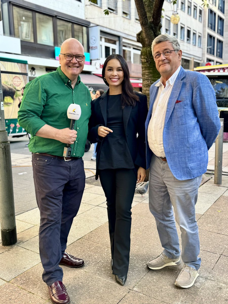 Anna Nguyen, MdL (@nguyen_afd) on Twitter photo Diese Woche bin ich mit <a href="/RolandTichy/">Roland Tichy</a> in Winters Woche zu sehen. <a href="/AchimWinter_/">AchimWinter</a>
Thema der Woche: der Ausschluss von <a href="/JoachimPaul_AfD/">𝗝𝗼𝗮𝗰𝗵𝗶𝗺 𝗣𝗮𝘂𝗹 𝗠𝗱𝗟</a> von der OB-Wahl in Ludwigshafen. Erschreckend, wie viele das befürworten. Ich verzweifle langsam angesichts des fehlenden Demokratieverständnisses Diese Woche bin ich mit <a href="/RolandTichy/">Roland Tichy</a> in Winters Woche zu sehen. <a href="/AchimWinter_/">AchimWinter</a>
Thema der Woche: der Ausschluss von <a href="/JoachimPaul_AfD/">𝗝𝗼𝗮𝗰𝗵𝗶𝗺 𝗣𝗮𝘂𝗹 𝗠𝗱𝗟</a> von der OB-Wahl in Ludwigshafen. Erschreckend, wie viele das befürworten. Ich verzweifle langsam angesichts des fehlenden Demokratieverständnisses