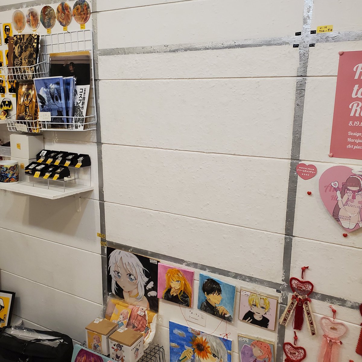 少し早いですが原宿デザインフェスタギャラリー搬出終わりました。
お世話になりました。
たくさんの人に見てもらえてたらいいなと思いました☀️
 #戦国きんぎょ