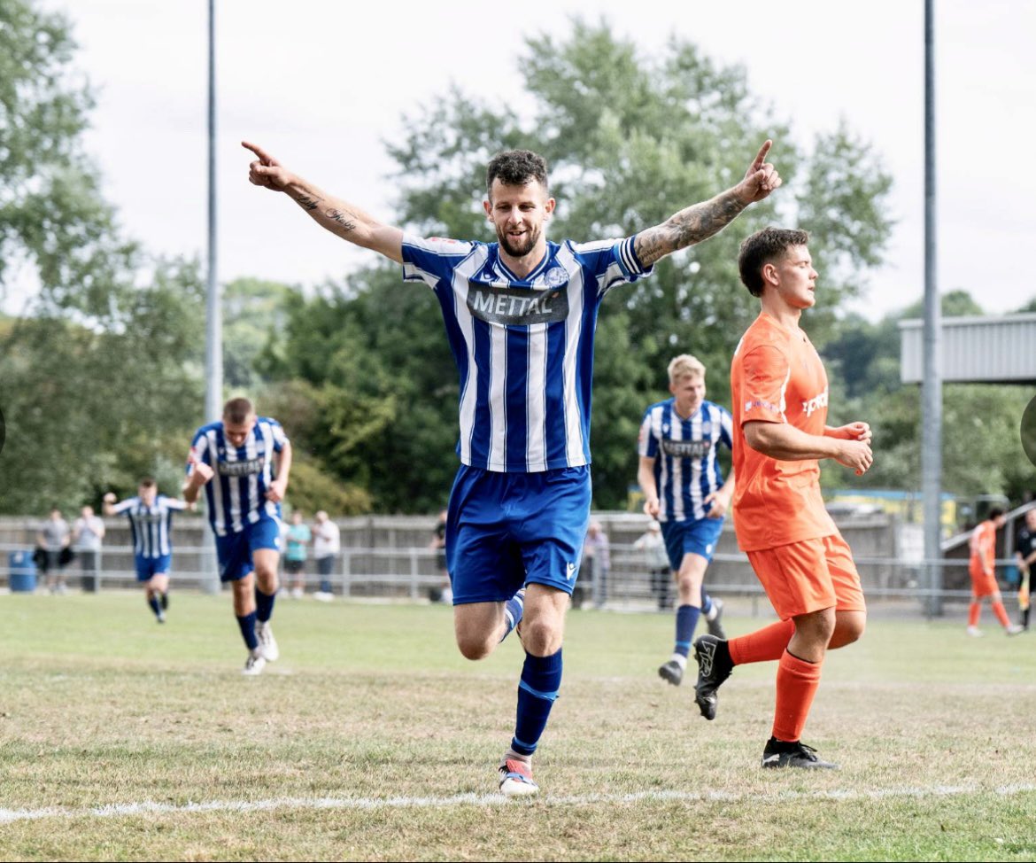 Captain Calzone top goalscorer <a href="/cwillmoth91/">callum willmoth</a> 

𝐆𝐨𝐨𝐝 𝐁𝐨𝐨𝐨𝐨𝐨𝐲𝐲!