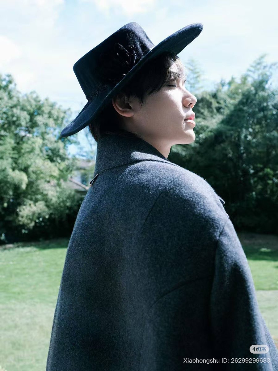 TheEvanismClub's tweet image. 20250824  — ʚ♡ɞ | © SENTIENTS-STYLING

BAZAAR
Lin Yanjun in Sentients

❆ #EvanLin #林彦俊 #린옌준 #หลินเยี่ยนจวิ้น #LinYanjun