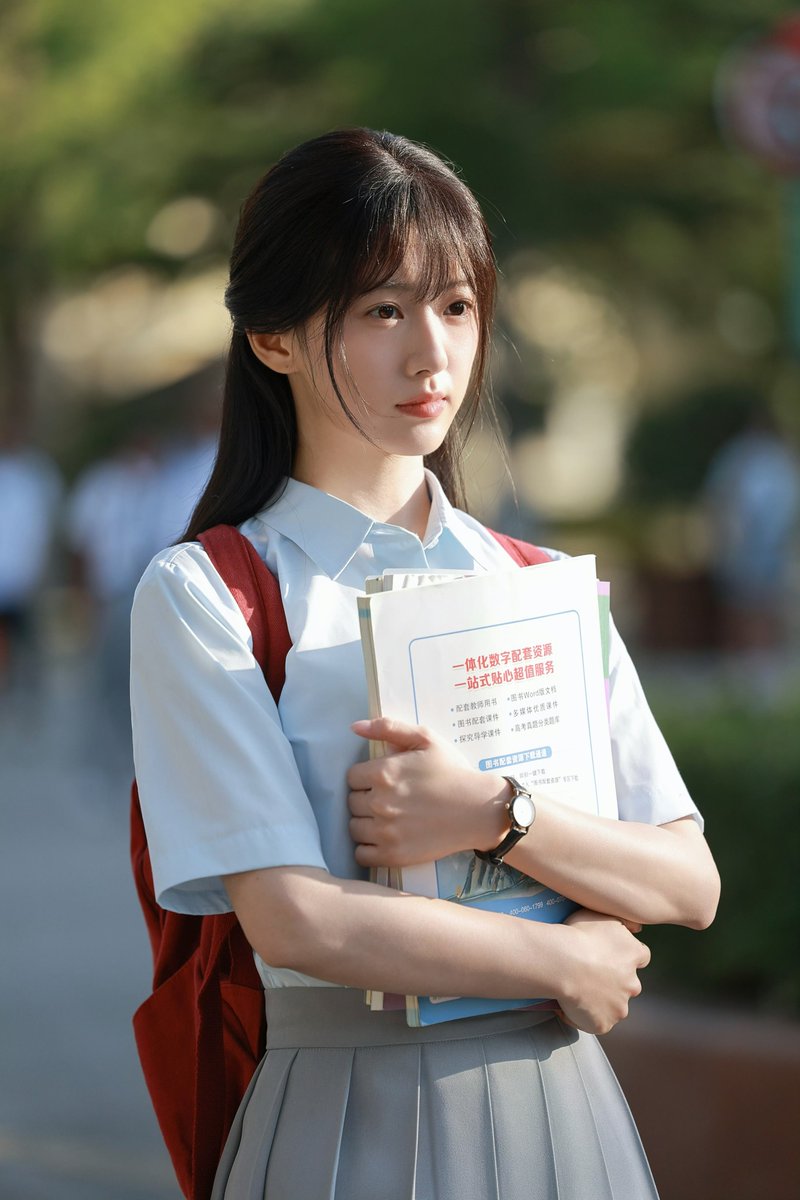 ForCdrama's tweet image. #BaoShangen #ZhouKeyu first official posters for MGTV modern drama #NeverEndingSummer