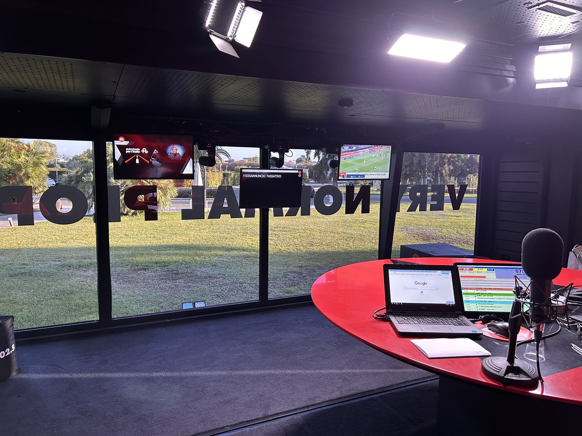 🎙️ Ultima puntata di #NonStopNews in diretta in esterna dalla #Puglia su <a href="/rtl1025/">RTL 102.5</a>. Ospiti oggi <a href="/DavideGiac/">Davide Giacalone</a> in rassegna stampa, Eleonora #Cottarelli <a href="/SkySport/">skysport</a>, <a href="/maxbiaggi/">Max Biaggi</a> per la #MotoGP, <a href="/guidocastelli65/">Guido Castelli</a> per l’anniversario del sisma del 2016 e <a href="/BelpietroTweet/">Maurizio Belpietro</a> dir. <a href="/LaVeritaWeb/">La Verità</a>.