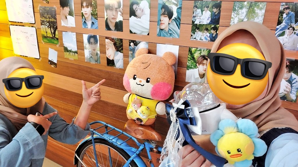 chaearom's tweet image. thank u for the event @SoLuckyEvent @byeolatelier! 🌟