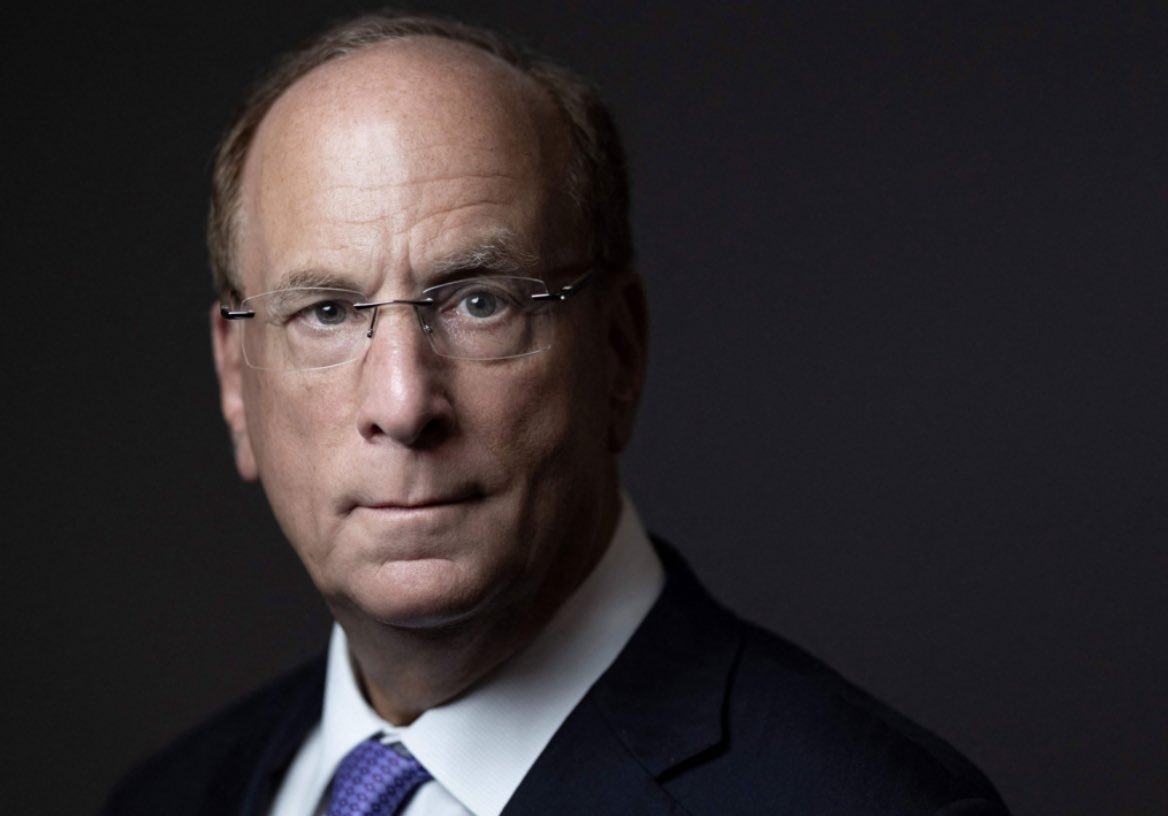 Ne avete sentito parlare in qualche tg?

Curiosità: l’AD di BlackRock e quindi capo del WEF, Larry Fink (foto a destra), è nato negli Stati Uniti da una famiglia ebraica.

ancorafischiailvento.org/2025/08/22/cam…