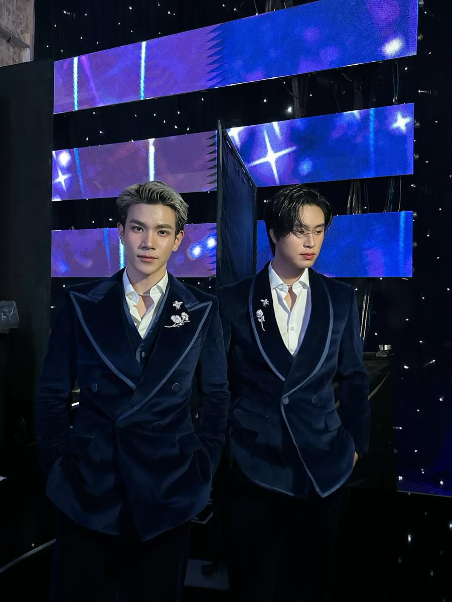 คู่บุญ คู่บารมี คู่สร้างคู่สม คู่บุพเพสันนิวาส✨

GEMINI FOURTH SHINE ON STAGE 
#GeminiFourthxMUT2025 
#GeminiFourth #เจมีไนน์โฟร์ท 
#Gemini_NT #Fourthnattawat