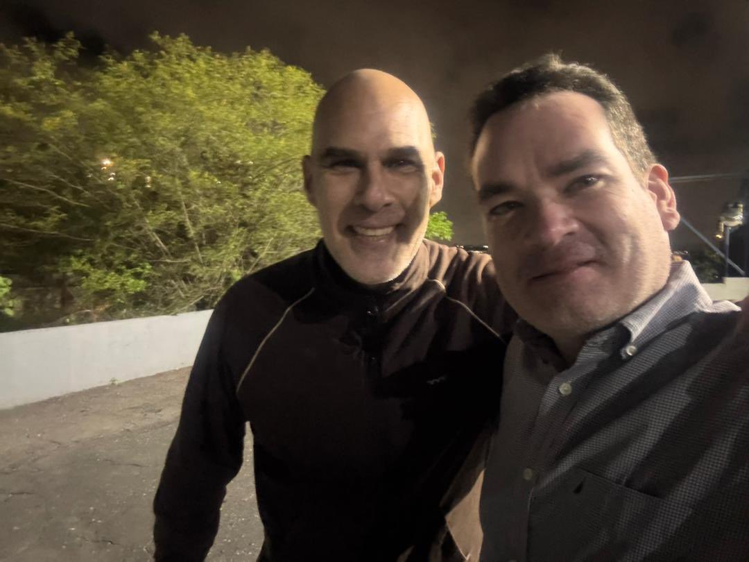 Hoy celebramos la libertad de hermanos de vida. Este año ha sido de dolor para todos. Ser familiar de presos políticos es otra forma de estar encarcelado. La vida cambia. La incertidumbre y la angustia es permanente.