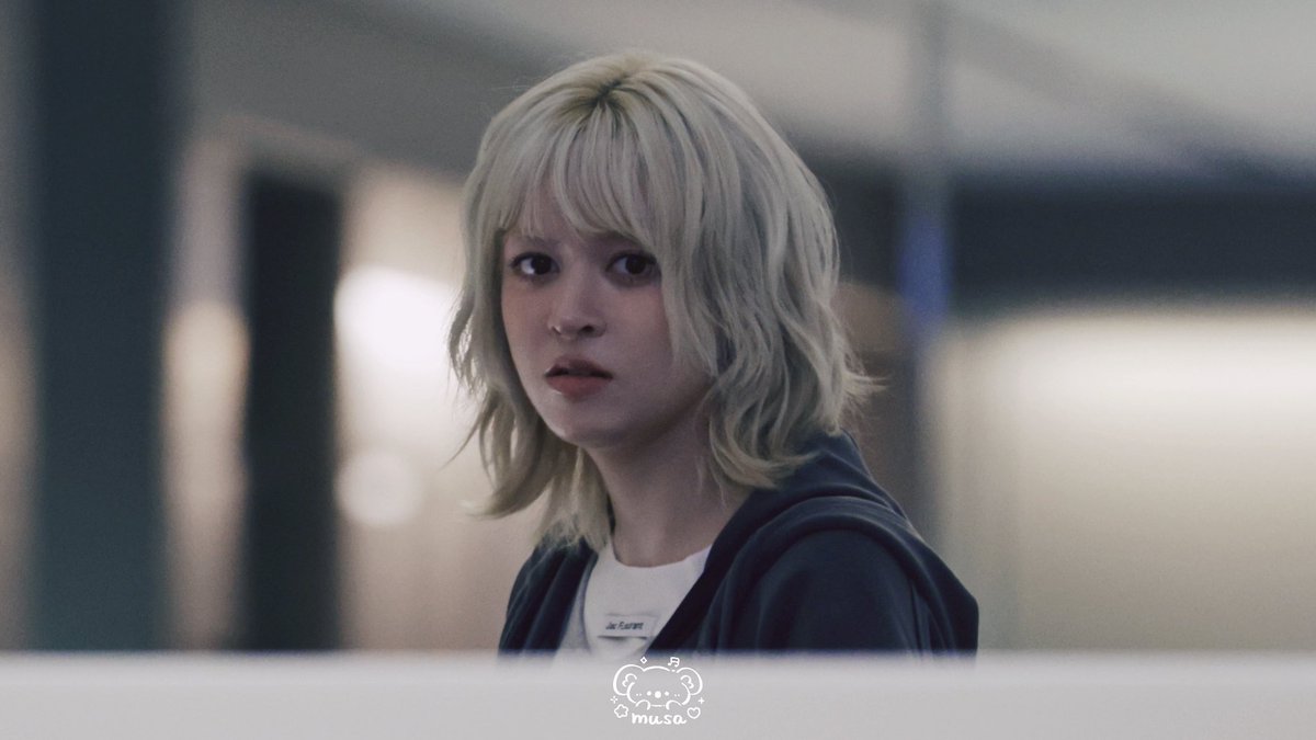 musawithlily's tweet photo. 2025.8.23 GMP
🎬
#릴리 #엔믹스  #릴리의버블모험  #LILY  #NMIXX https://t.co/w14tLfiIoR